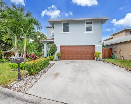 2343 Nw 34th Way, Coconut Creek