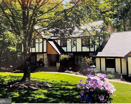2489 Tree House Dr, Woodbridge
