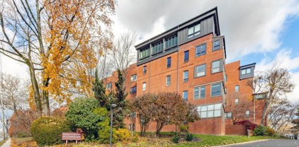 101 Cheswold Ln Unit #3-D, Haverford