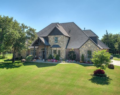 7412 Lost Forest Drive, Edmond