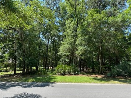 559 Colonial Drive, Hilton Head Island