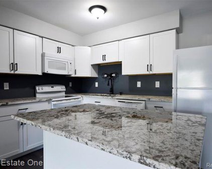 15222 ASHLEY Unit 4, Macomb Twp
