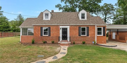 9953 Friend Avenue, Richmond