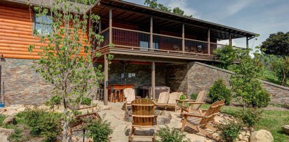 1445 Clabo Hollow Rd, Sevierville