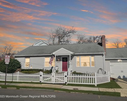 481 West End Avenue, Long Branch