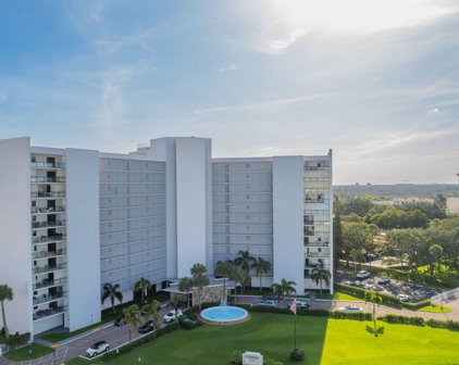 336 Golfview Road Unit #808, North Palm Beach