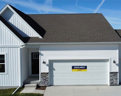 2888 Meadow  Court, Hiawatha