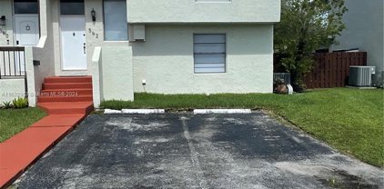 562 Nw 98th Ct Unit #562, Miami