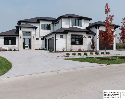 28410 Laurel Circle, Valley