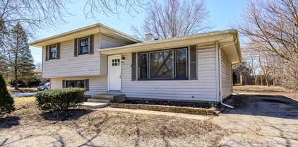 5940 Belmont Road, Downers Grove