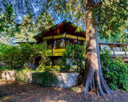 96 Deep Dene Road, West Vancouver