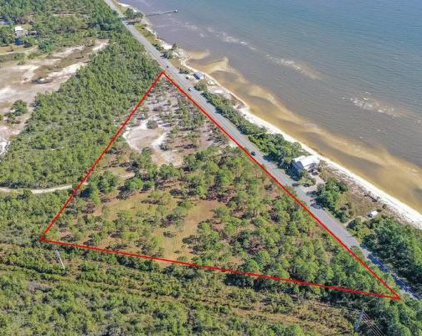 2667 Hwy 98 W, Carrabelle