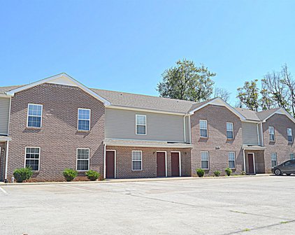 772 Cherrybark Ln, Clarksville