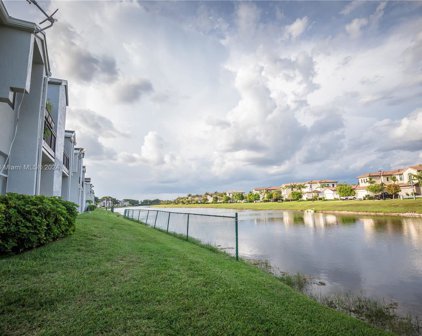 885 Sw 113th Way Unit #885, Pembroke Pines