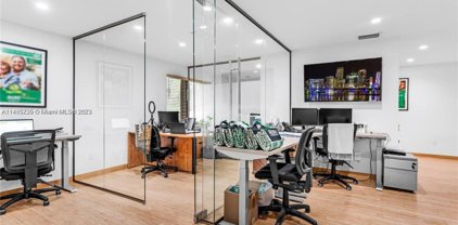 12390 Sw 82nd Ave Unit #12390, Pinecrest