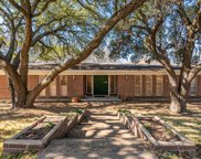 4108 Hildring Drive W, Fort Worth image