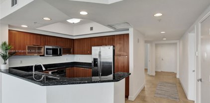 15051 Royal Oaks Ln Unit #2503, North Miami