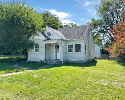 668 Cole Avenue, Akron