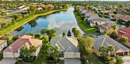 6326 Greenhedge Ct, West Palm Beach