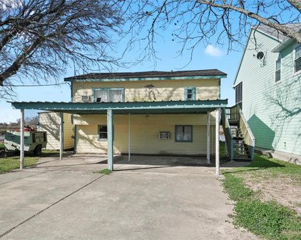 425 County Road 257, Matagorda
