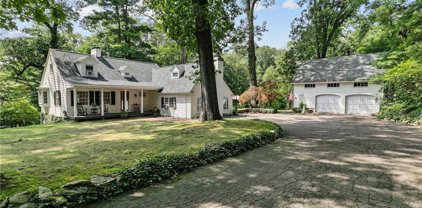 145 Pound Hill Road, North Smithfield