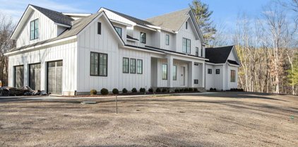 25 Stoney Brook Rd, Hopkinton