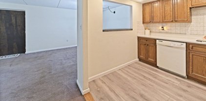 23 Mccormick Ter Unit 36, Stoughton