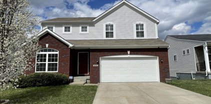 6074 Edgemont Way, Shelbyville