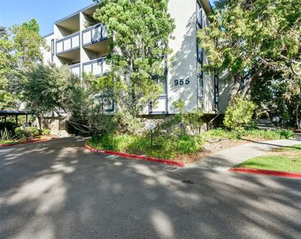 955 Shorepoint Ct Unit #207, Alameda