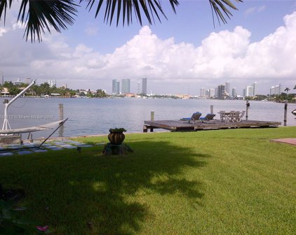 28 W Dilido Dr, Miami Beach