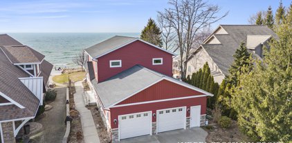 5907 Lakeshore Drive, West Olive