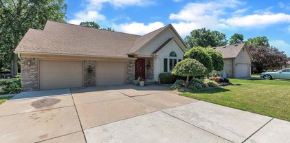 39804 DEQUINDRE, Sterling Heights