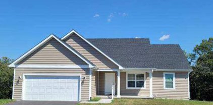 Andrew Ct Unit #6A, Berkeley Springs