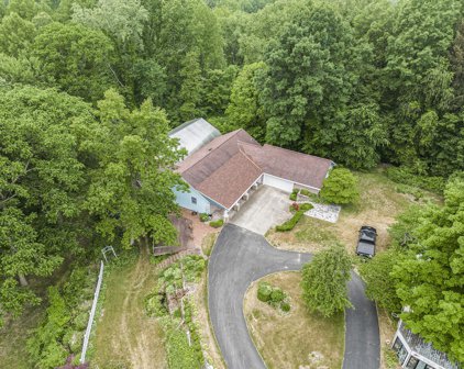 9540 E Napier Avenue, Benton Harbor
