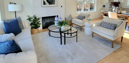 101 Staggi LN, Soquel