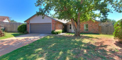1416 Huntington Drive, Edmond