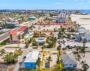 61 Flamingo St, Fort Myers Beach image