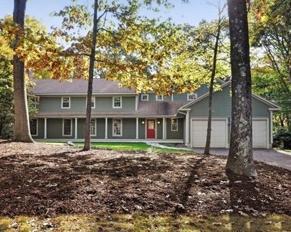 5 Valley Road, Acton