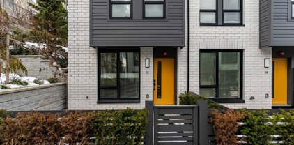 9278 Slopes Mews Unit 15, Burnaby