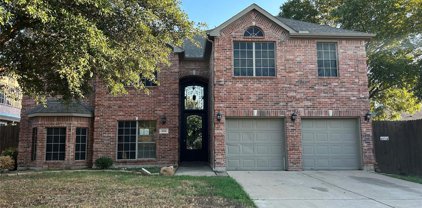 908 Greenfield  Court, Kennedale