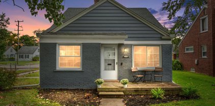 24601 PARKLAWN, Oak Park