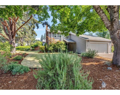 1110 STONEWOOD CT, Gladstone