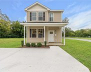 901 Railroad Avenue, Central Suffolk image