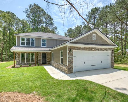 120 Justice Road, Waverly Hall