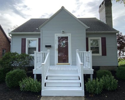 517 N Jefferson Street, Berne