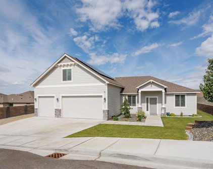 603 Titan Ave, West Richland
