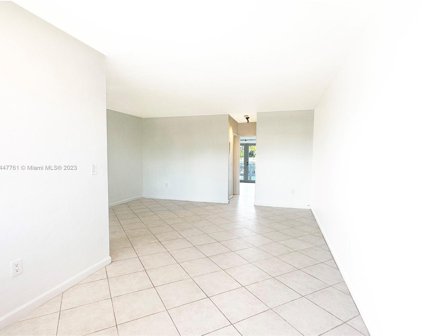 2185 Ne 123rd St Unit #210, North Miami