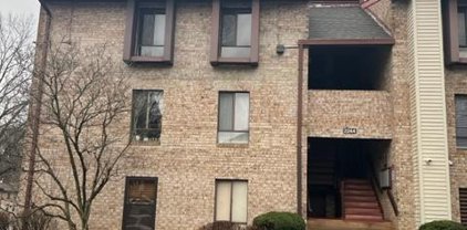 2244 Castle Rock Sq Unit #21C, Reston