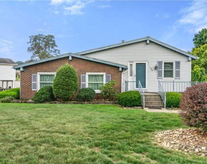 129 Similo Dr., Elizabeth Twp/Boro