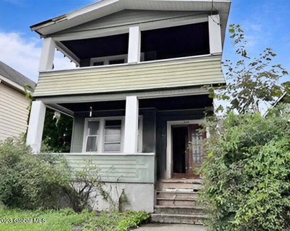 638 N Pearl Street, Albany